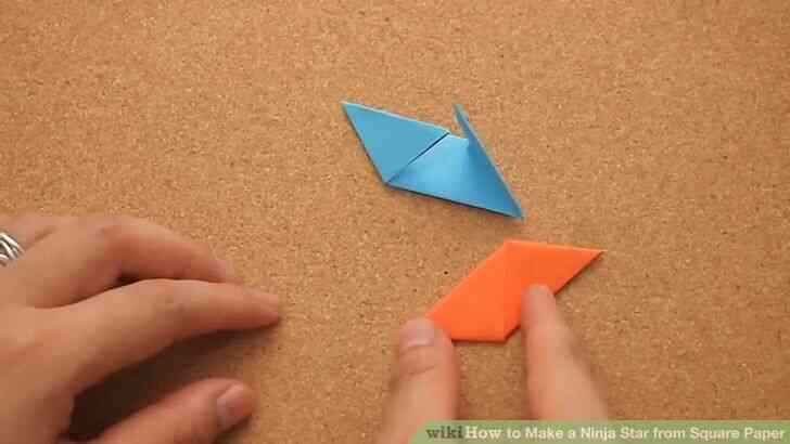 Image intitulée Faire une Étoile Ninja à partir de Carrés de Papier de l